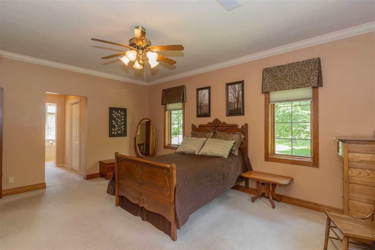 1410 E Harrison Washington IA 52353