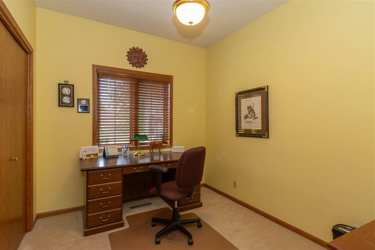 1410 E Harrison Washington IA 52353