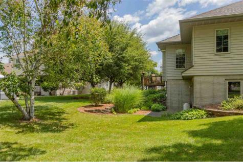 1410 E Harrison Washington IA 52353