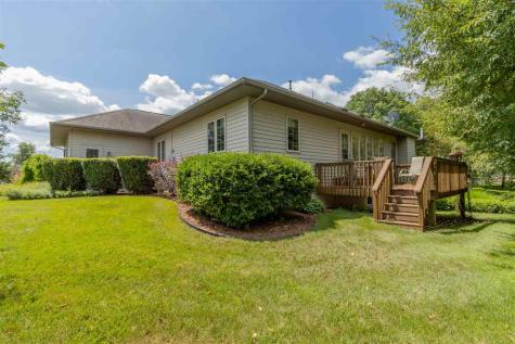 1410 E Harrison Washington IA 52353
