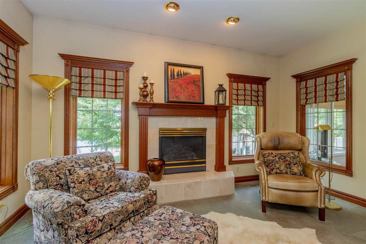 1410 E Harrison Washington IA 52353