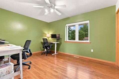 405 E 14th Street Washington IA 52353