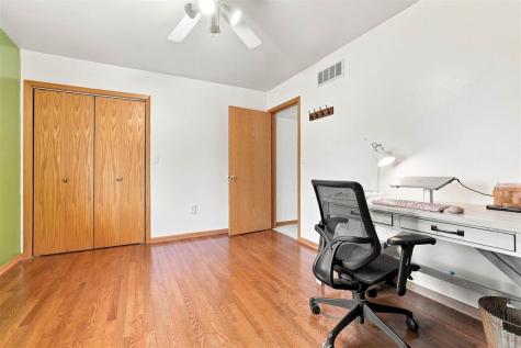 405 E 14th Street Washington IA 52353