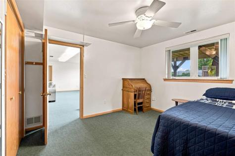 405 E 14th Street Washington IA 52353
