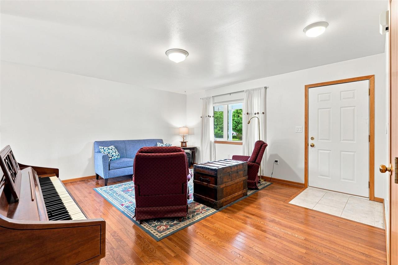 405 E 14th Street Washington IA 52353