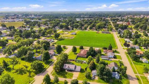405 E 14th Street Washington IA 52353
