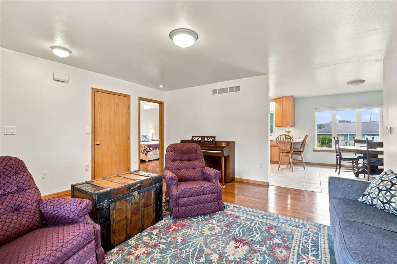 405 E 14th Street Washington IA 52353