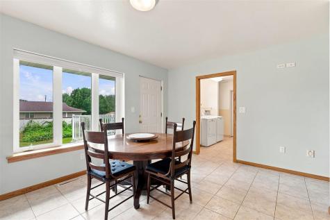 405 E 14th Street Washington IA 52353