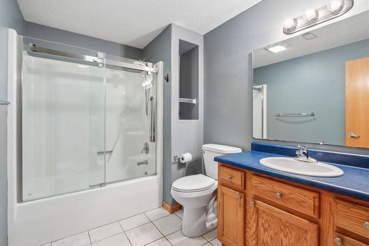 950 Augusta Circle North Liberty IA 52317