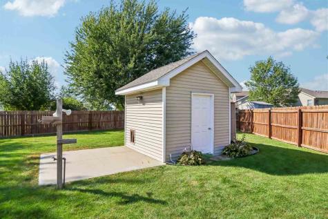 950 Augusta Circle North Liberty IA 52317