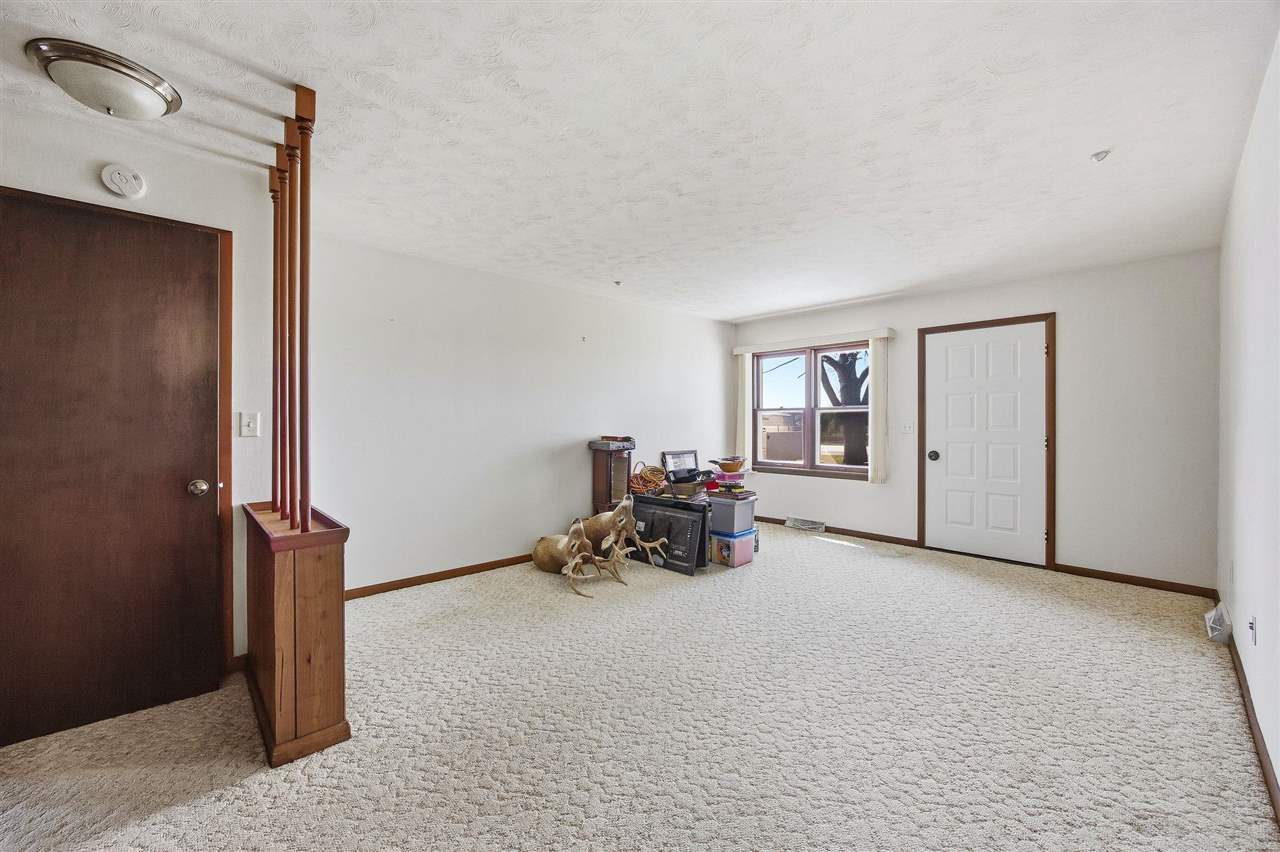 1502 SW Black Diamond Road Oxford IA 52322