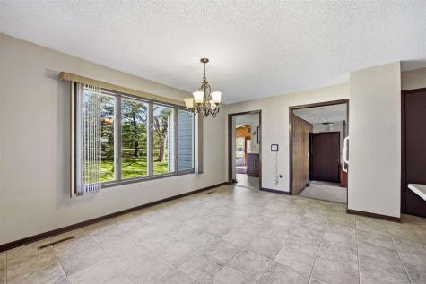 1502 SW Black Diamond Road Oxford IA 52322
