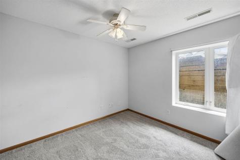 518 Tulip Court Tiffin IA 52340