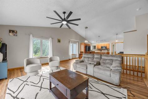 518 Tulip Court Tiffin IA 52340