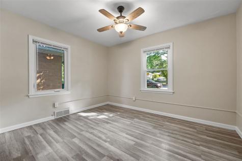 1607 Ridge Street Iowa City IA 52240