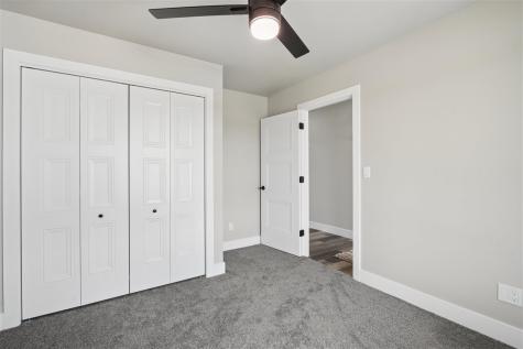 808 Crestview Drive Solon IA 52333