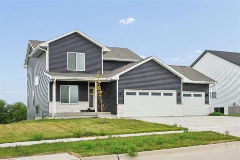 808 Crestview Drive Solon IA 52333