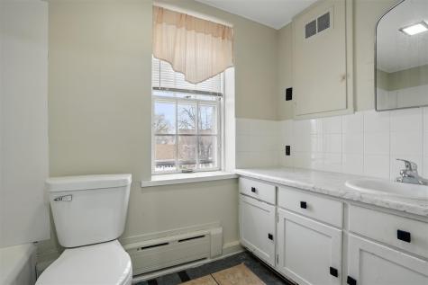 4506 220th Trail Amana IA 52203