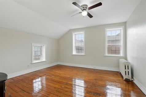 4506 220th Trail Amana IA 52203