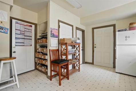 4506 220th Trail Amana IA 52203
