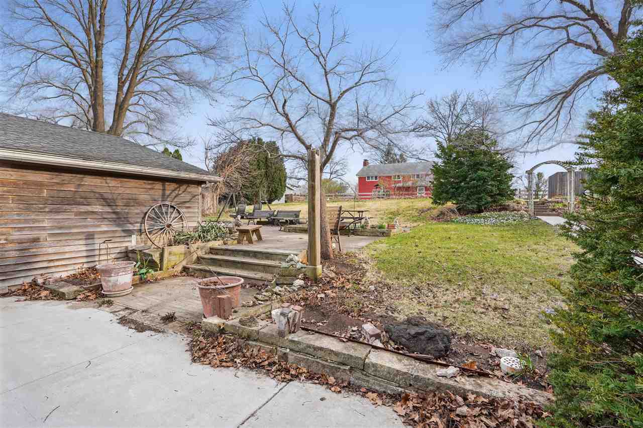 4506 220th Trail Amana IA 52203