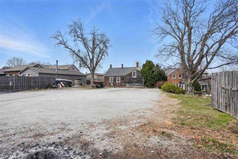 4506 220th Trail Amana IA 52203