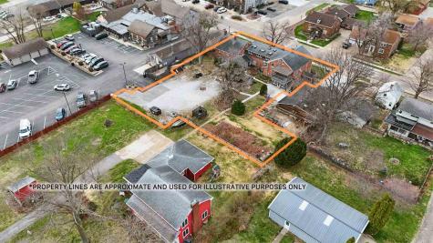 4506 220th Trail Amana IA 52203