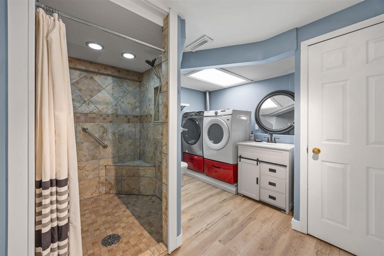 12401 229th Avenue Anamosa IA 52205