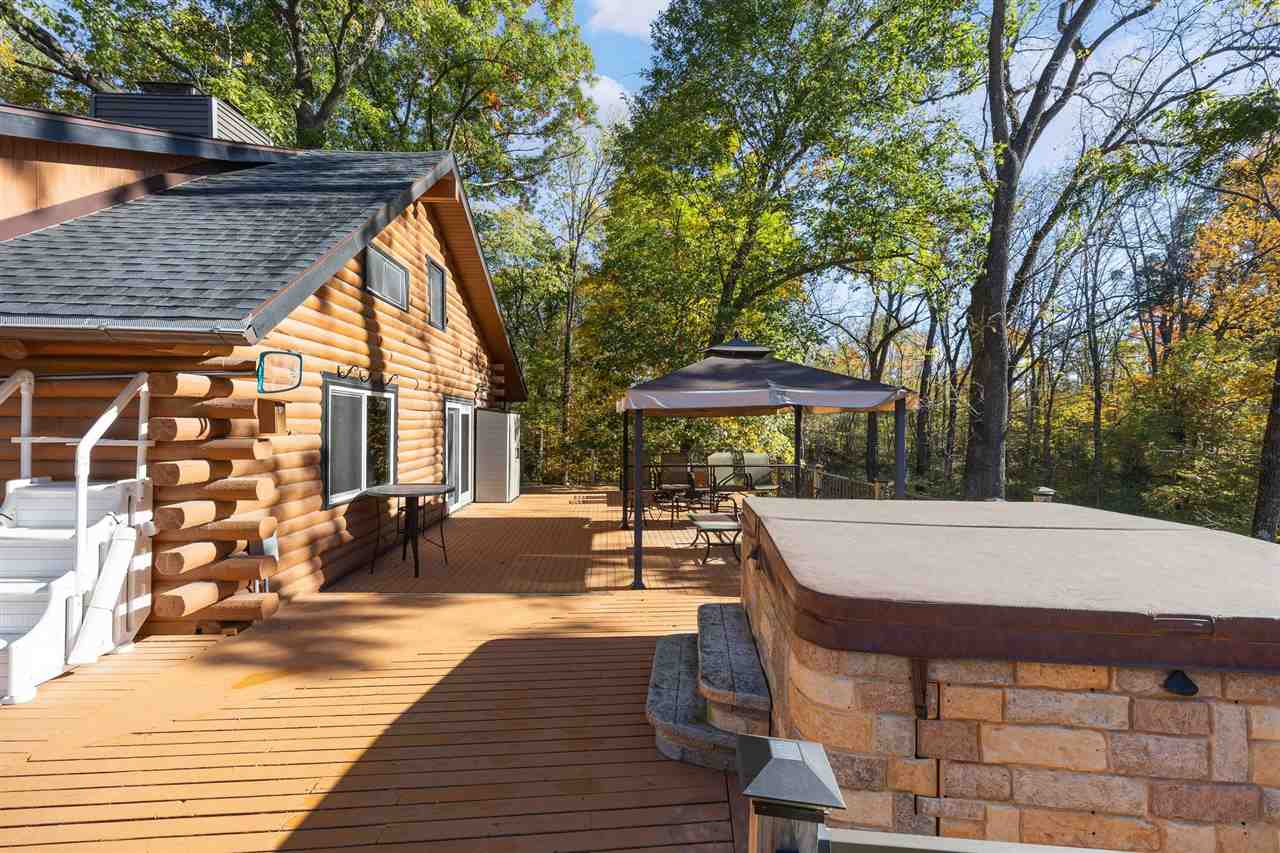 12401 229th Avenue Anamosa IA 52205