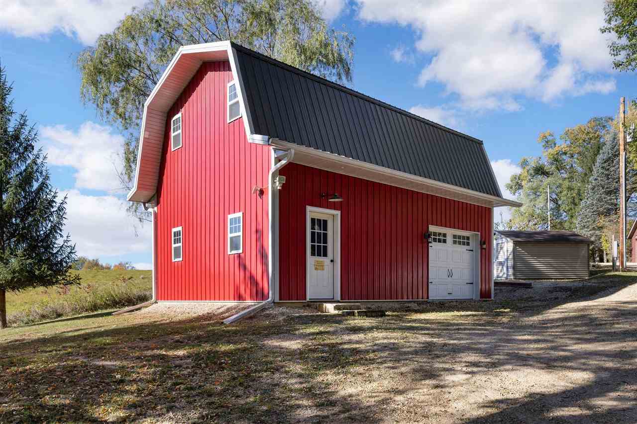 12401 229th Avenue Anamosa IA 52205