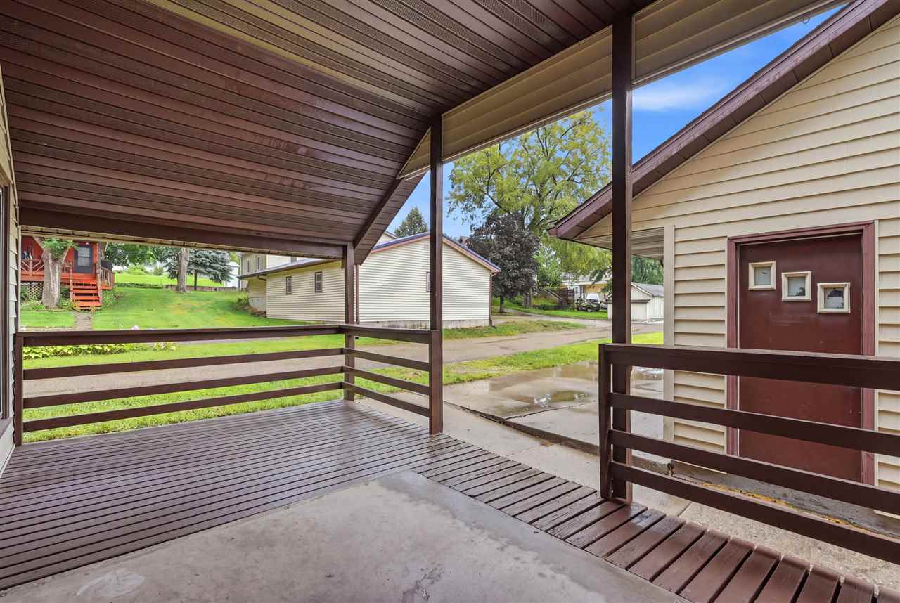 907 7th Street Wellman IA 52356