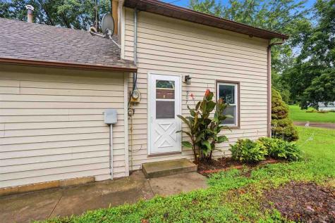 907 7th Street Wellman IA 52356