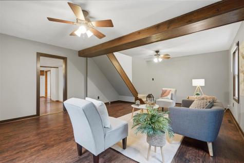 907 7th Street Wellman IA 52356