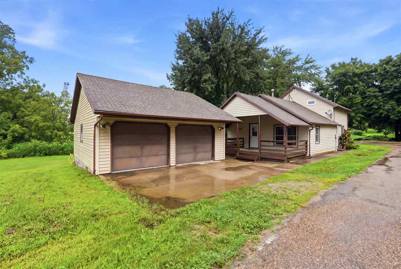 907 7th Street Wellman IA 52356