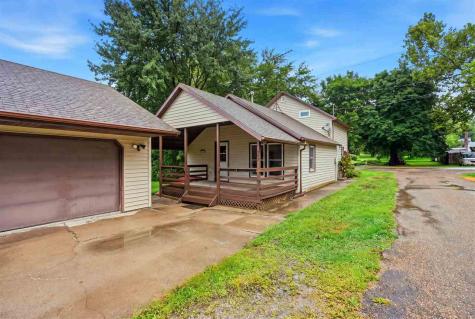 907 7th Street Wellman IA 52356