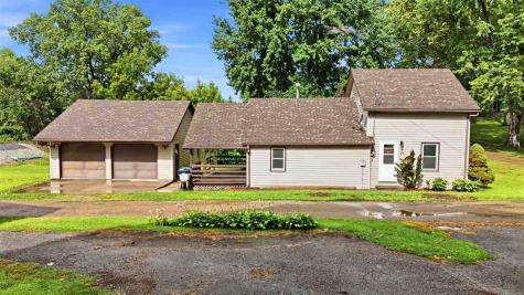 907 7th Street Wellman IA 52356