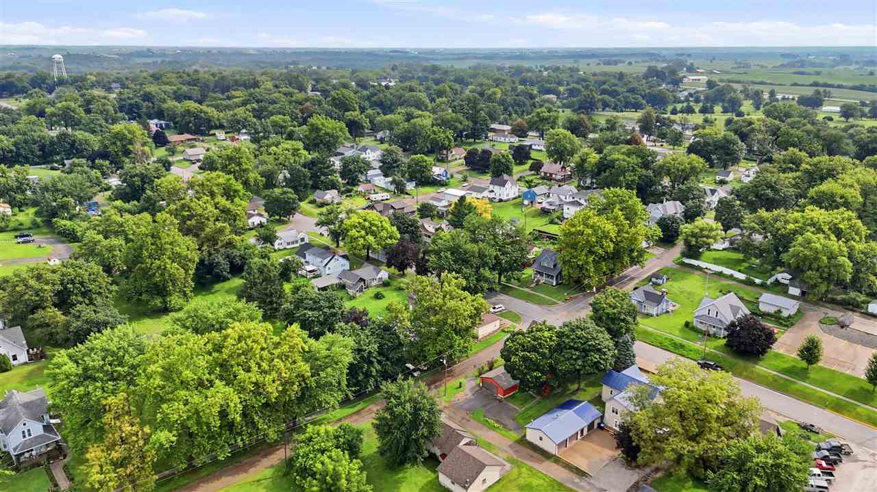 907 7th Street Wellman IA 52356