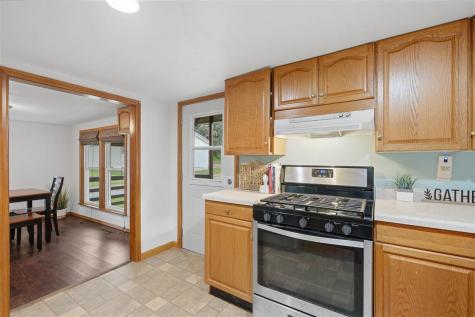 907 7th Street Wellman IA 52356