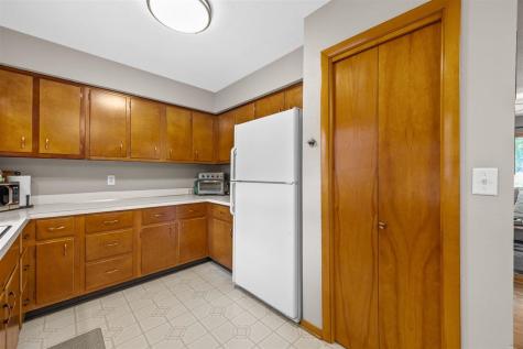 2305 Wayne Avenue Iowa City IA 52240