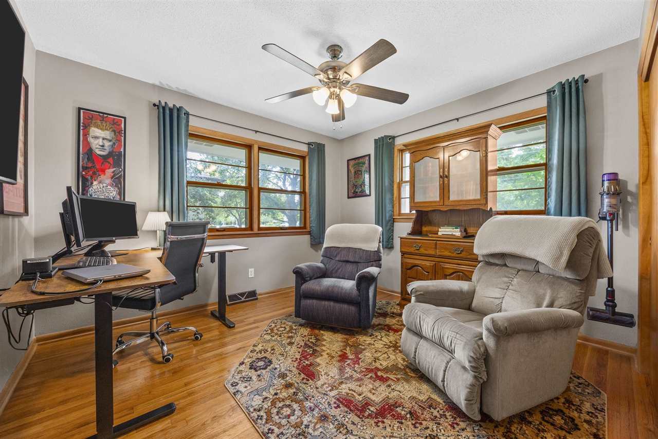 2305 Wayne Avenue Iowa City IA 52240