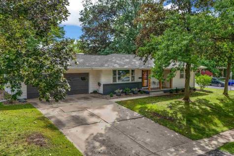 2305 Wayne Avenue Iowa City IA 52240