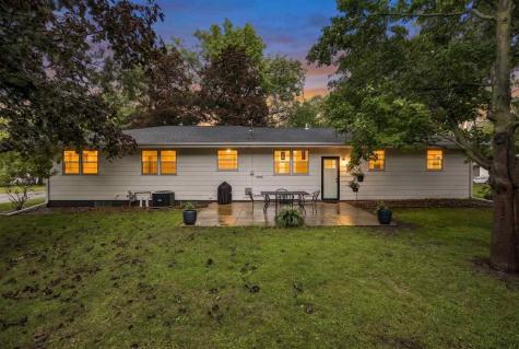 2305 Wayne Avenue Iowa City IA 52240