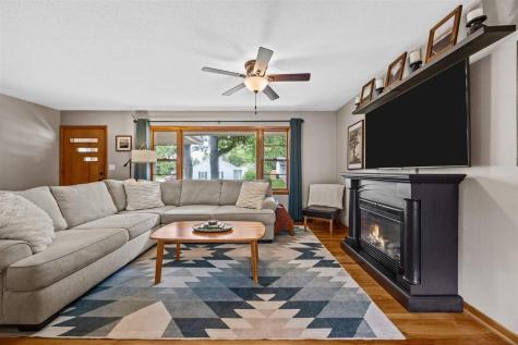 2305 Wayne Avenue Iowa City IA 52240
