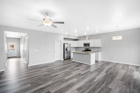 1420 Winterberry Lane North Liberty IA 52317