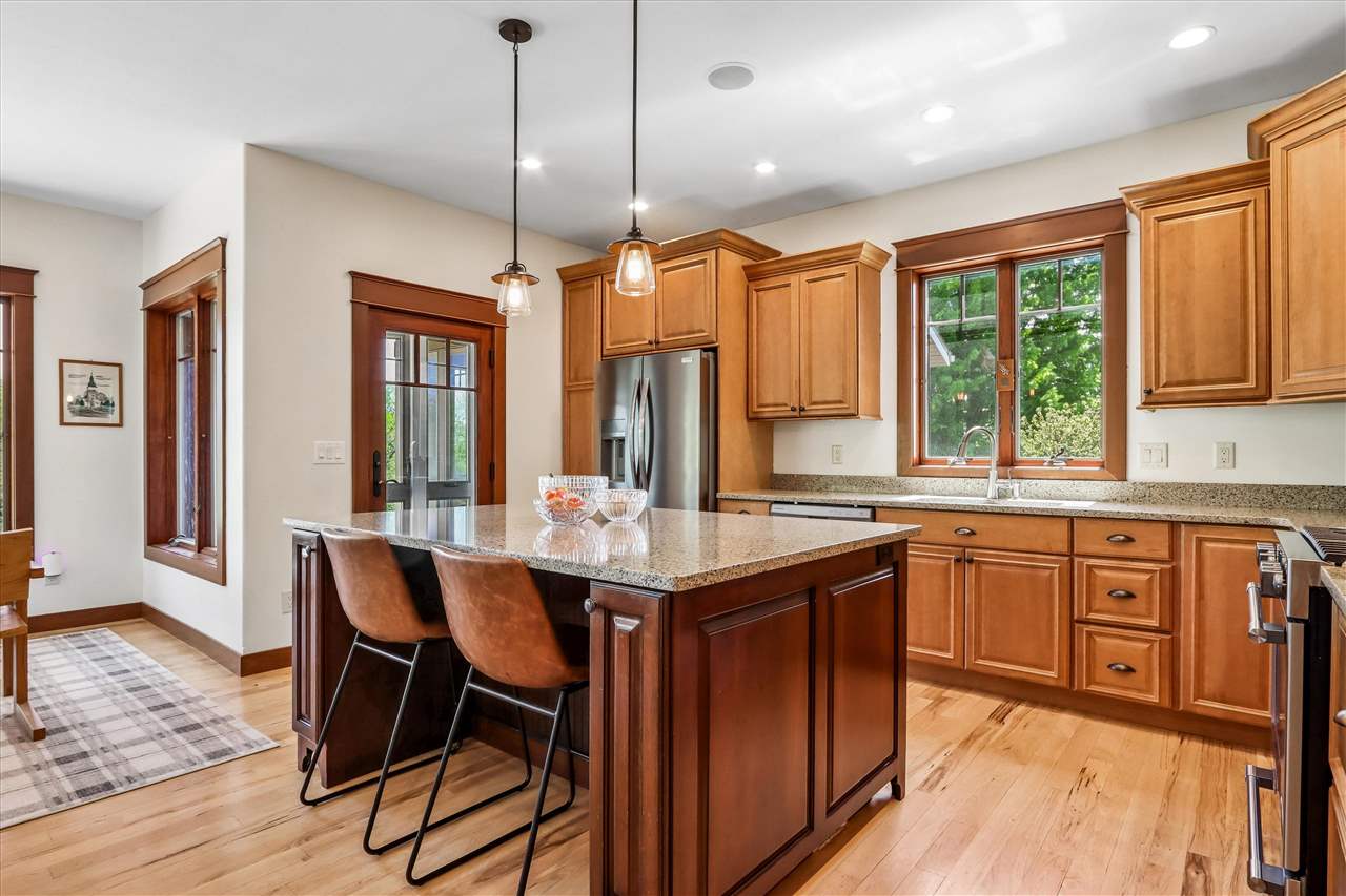1490 Cypress Circle North Liberty IA 52317