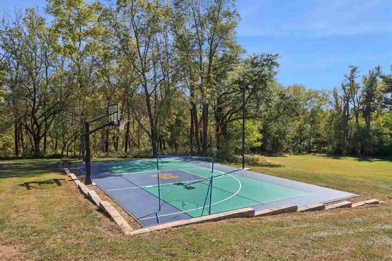 1490 Cypress Circle North Liberty IA 52317