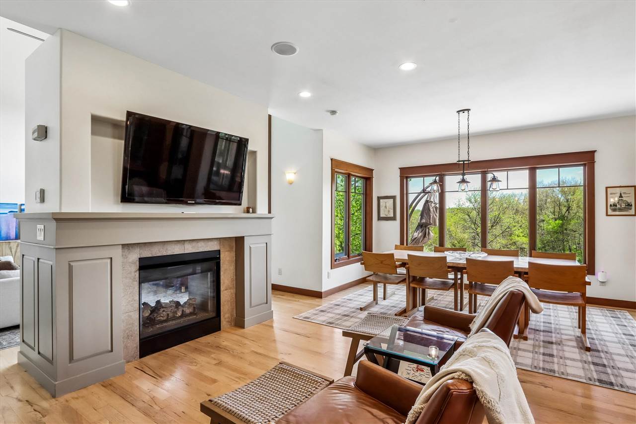 1490 Cypress Circle North Liberty IA 52317