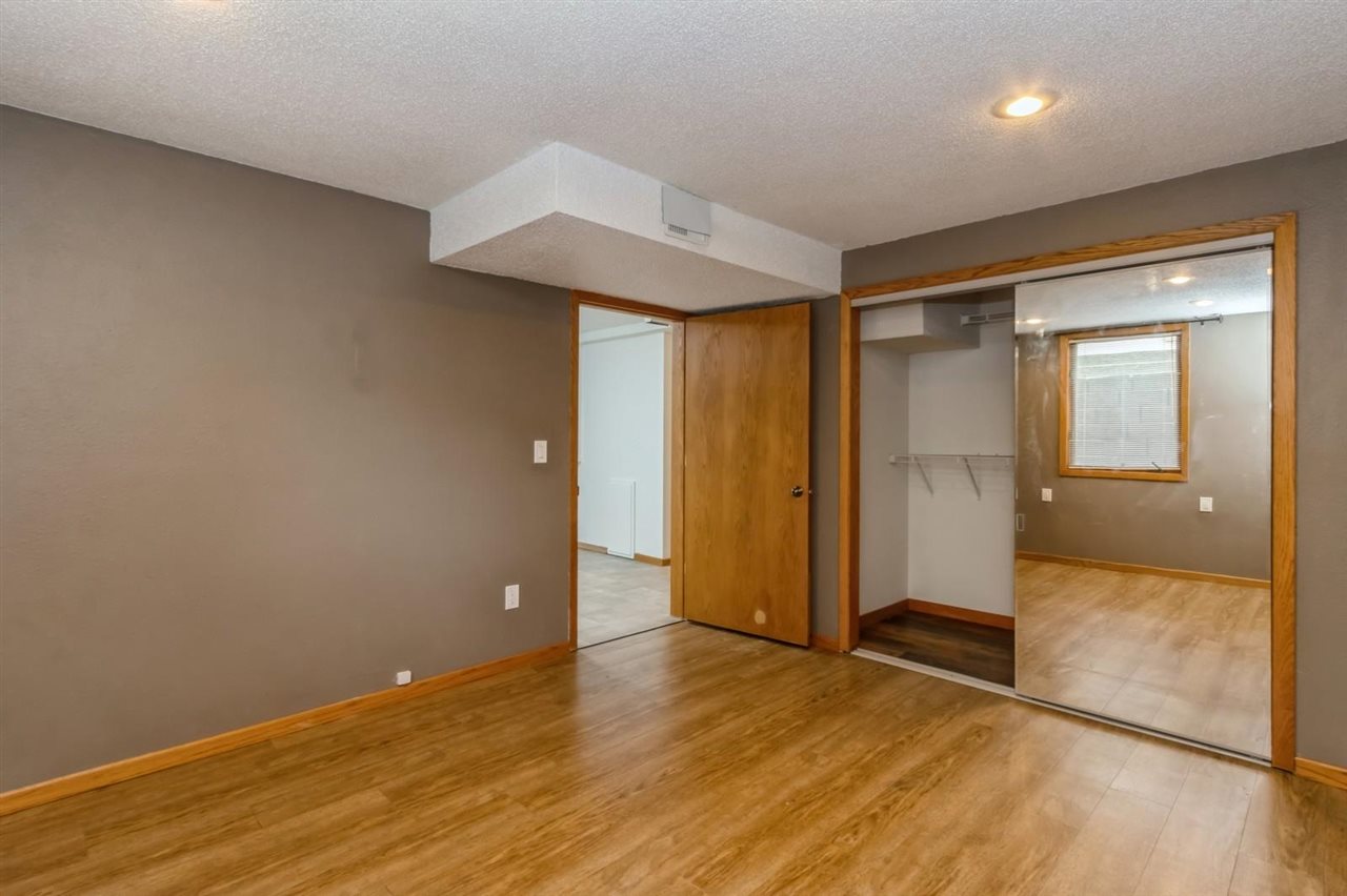 922 Wylde Green Road Iowa City IA 52246