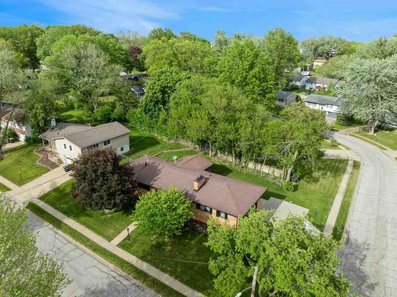 922 Wylde Green Road Iowa City IA 52246