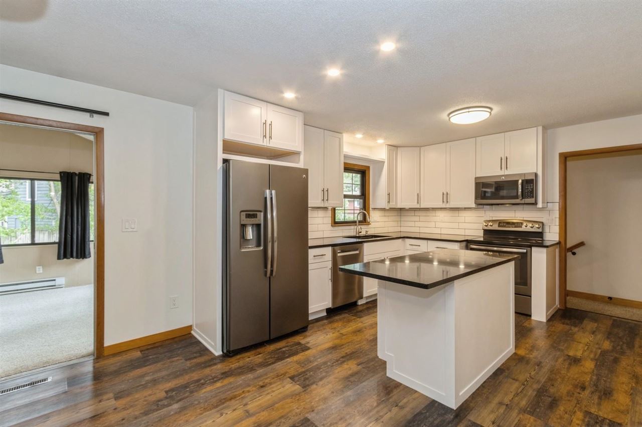 922 Wylde Green Road Iowa City IA 52246